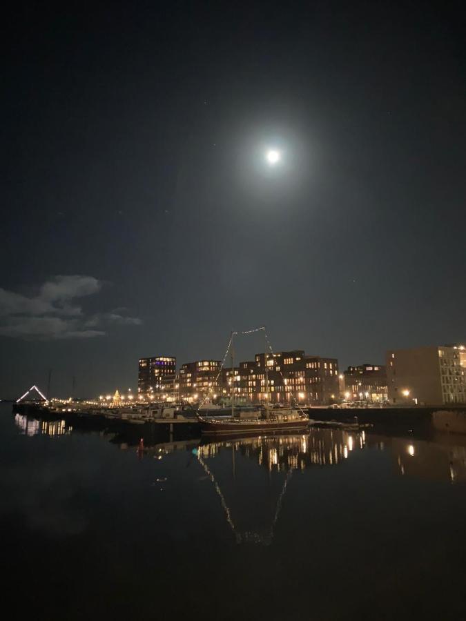 Euphrate Houseboat Hotel Amsterdam Buitenkant foto