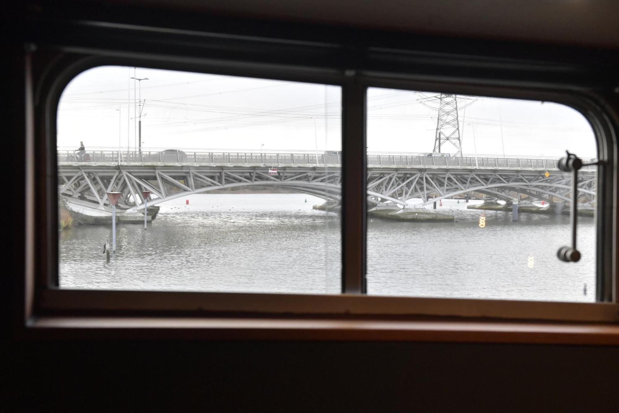Euphrate Houseboat Hotel Amsterdam Buitenkant foto